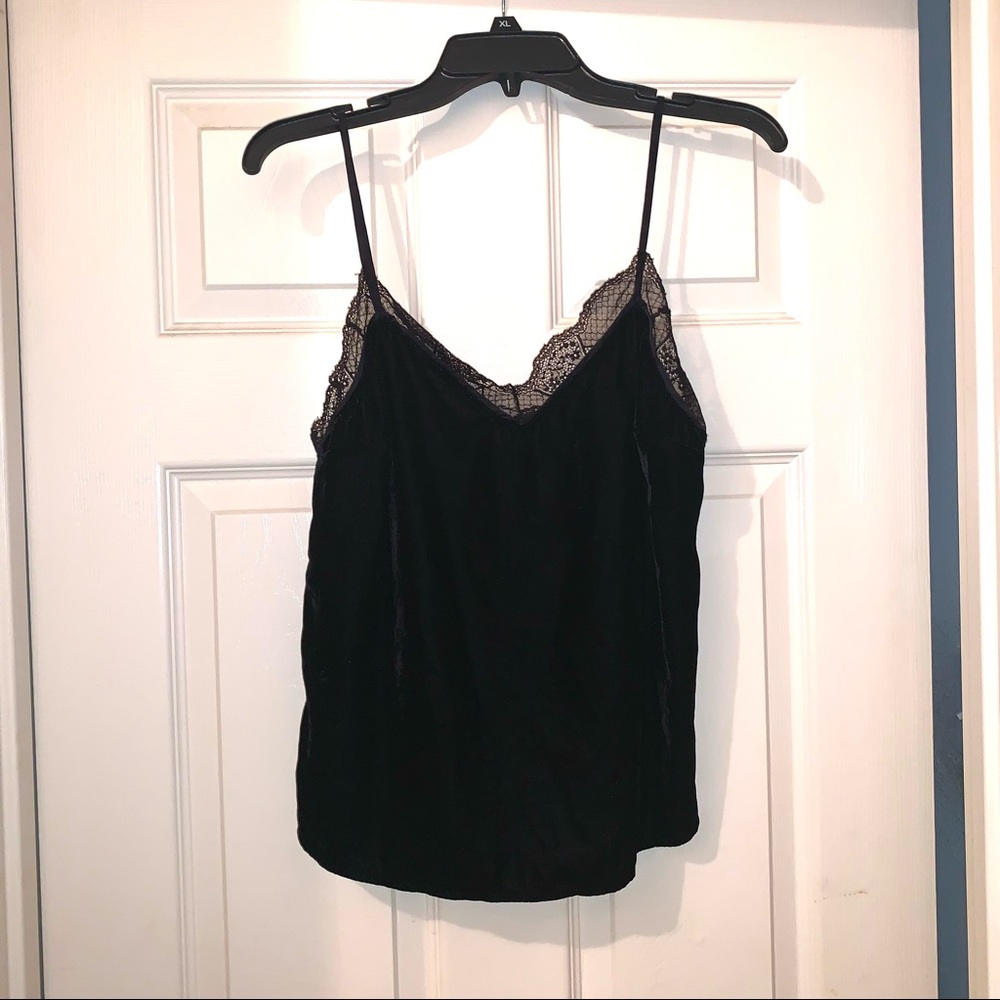 AMBERCROMBIE & FITCH Black Velvet Lace Trim Tank Size Small